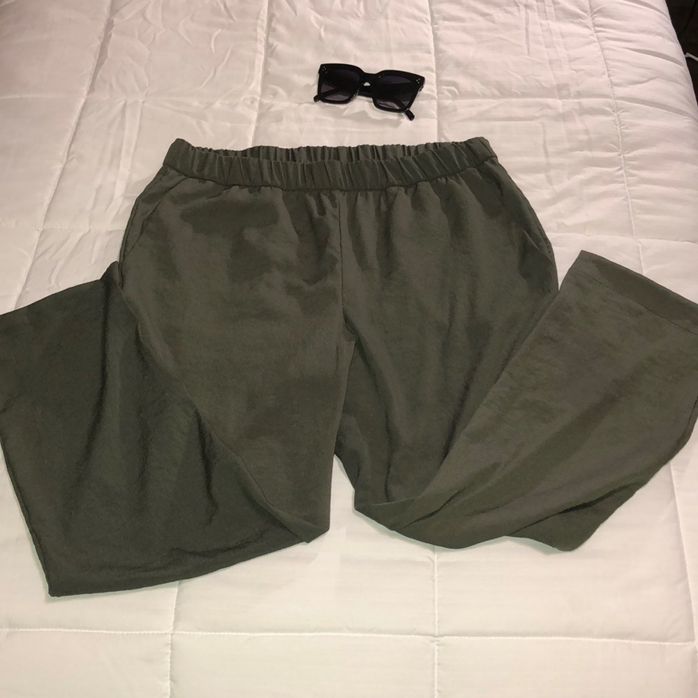 Pants - Picture 2 of 2